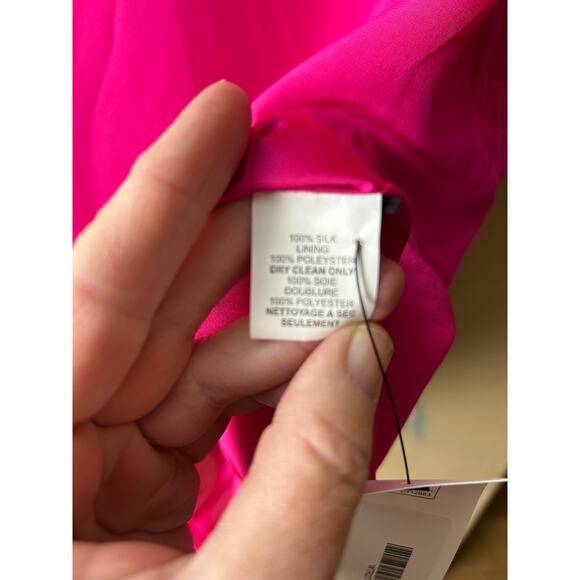 Trina‎ Turk 100% Silk Dress Pink Sequin Embellished  Size 4 - Picture 10 of 13
